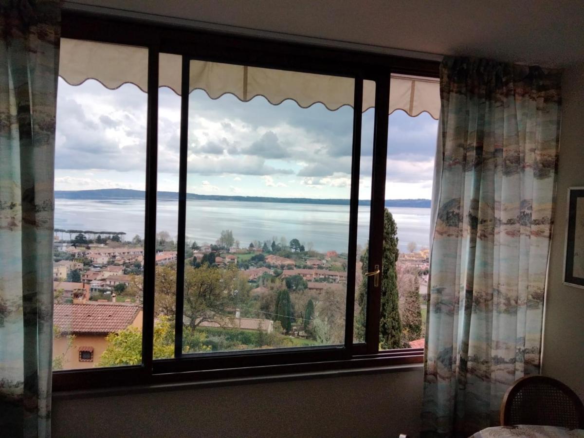 Sguardo Sul Lago Trevignano Romano Zewnętrze zdjęcie